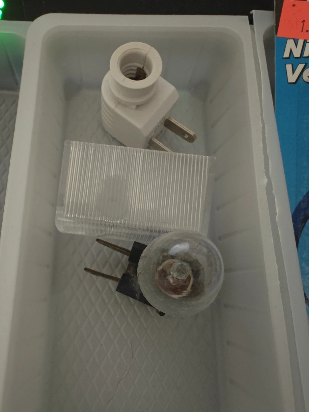 Night Light Bulbs and Components - photo 3