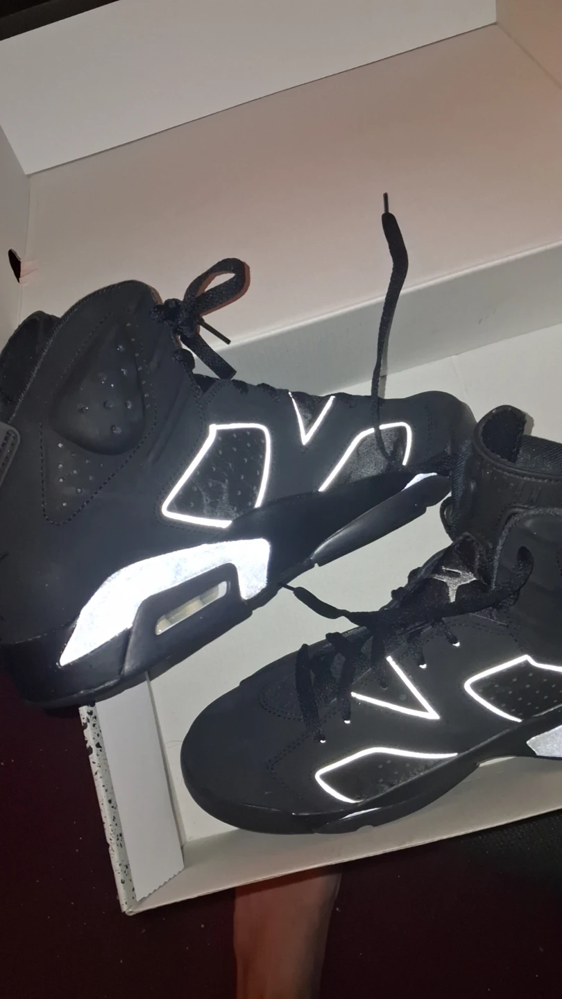 Air Jordan 6 Retro Black Reflect Silver - photo 4
