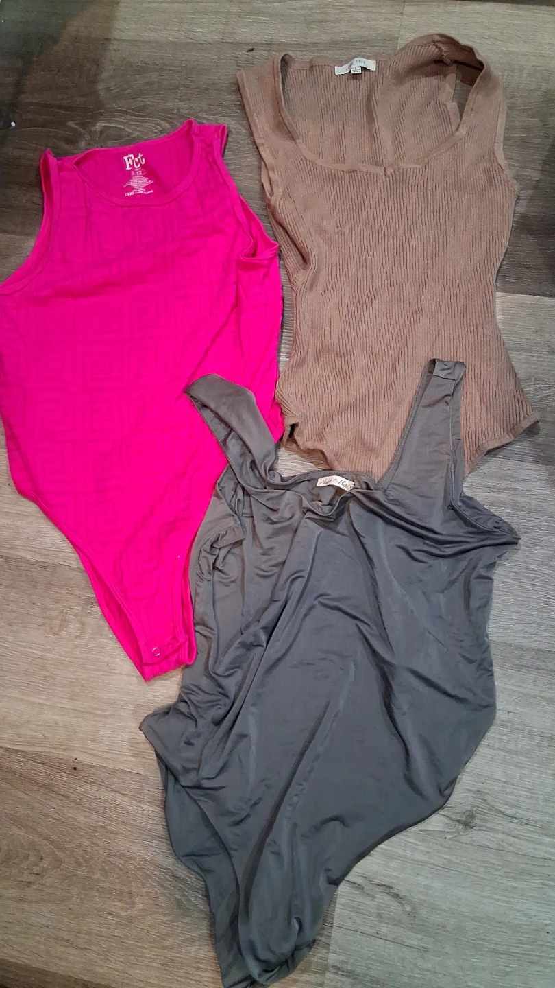 Assorted Lot 25+  Women's Bodysuits - photo 5