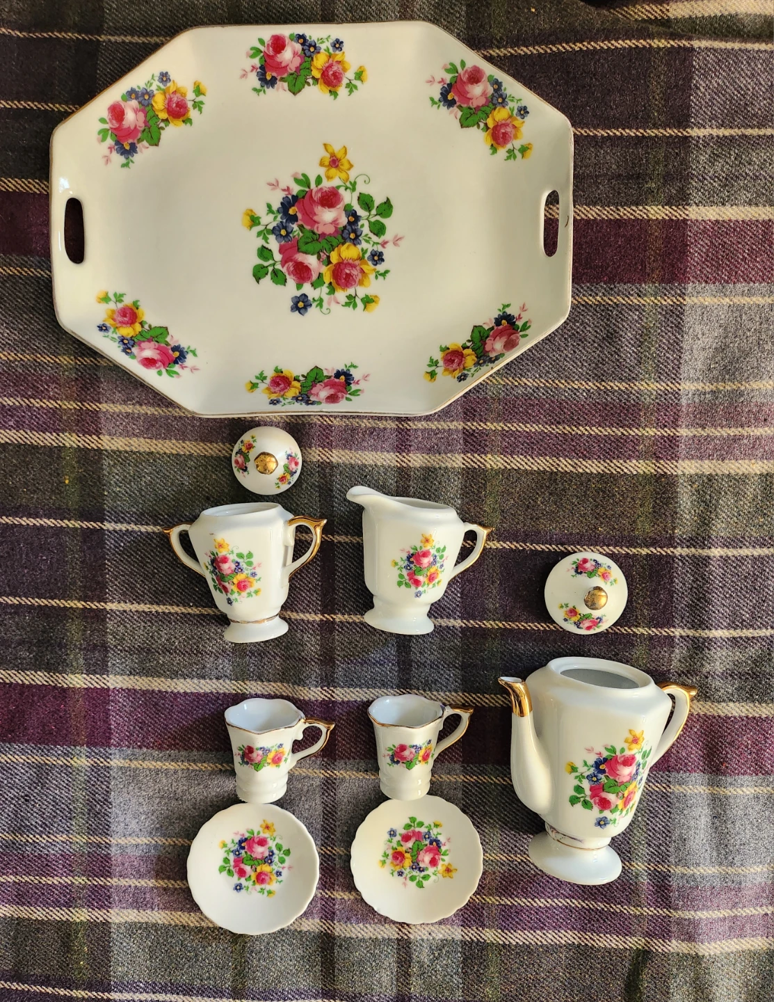 Miniature Adeline Porcelain Tea Set. - photo 2