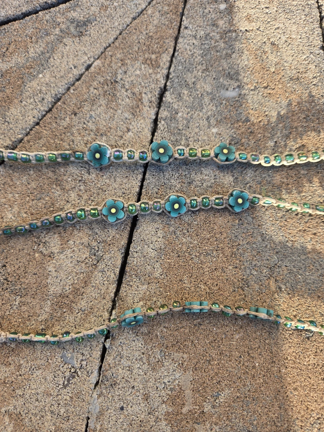 Girl scouts Set of 3 Woven Flower Beaded Bracelets - photo 2