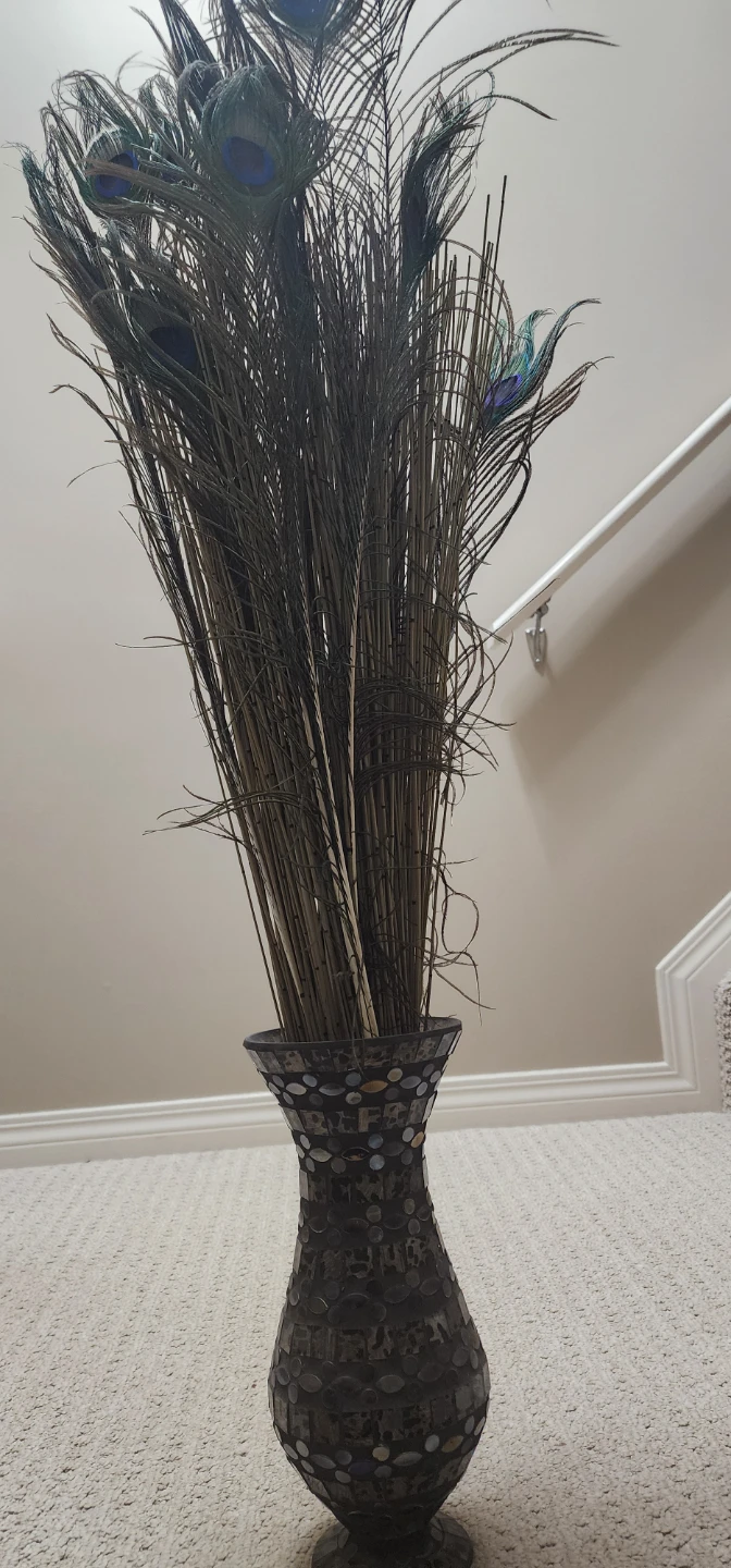 Glass Mosaic Vase with Peacock Feathers - photo 3