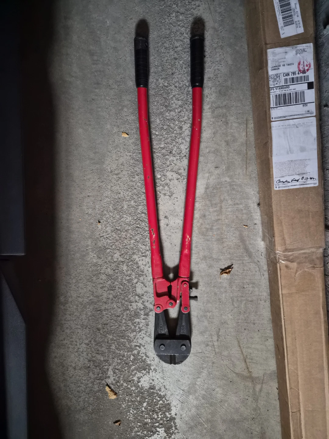 Two 36 inch bolt cuttets - photo 3