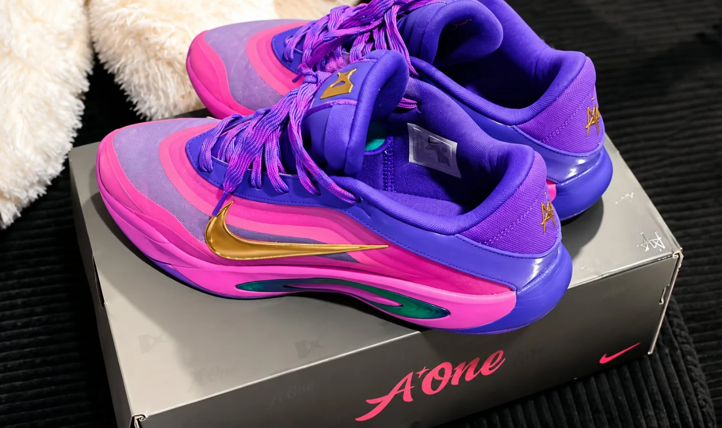 Nike A'One Fierce Purple/Metallic Gold Sneakers