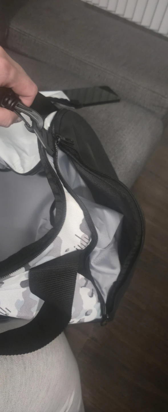 Nike Camouflage Duffel Bag - photo 3