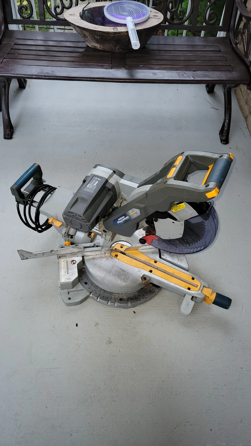 Mastercraft Maximum 10"  Sliding laser Mitre Saw