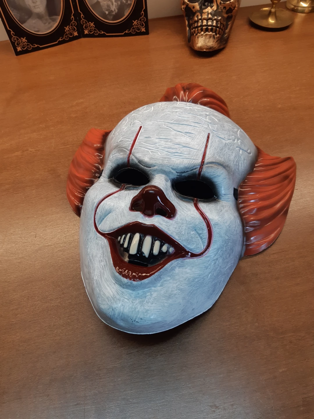 Pennywise character mask - adult halloween mask - photo 4