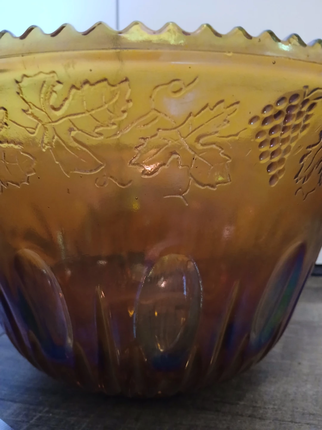 Vintage Iridescent Marigold Carnival Glass Bowl - photo 2