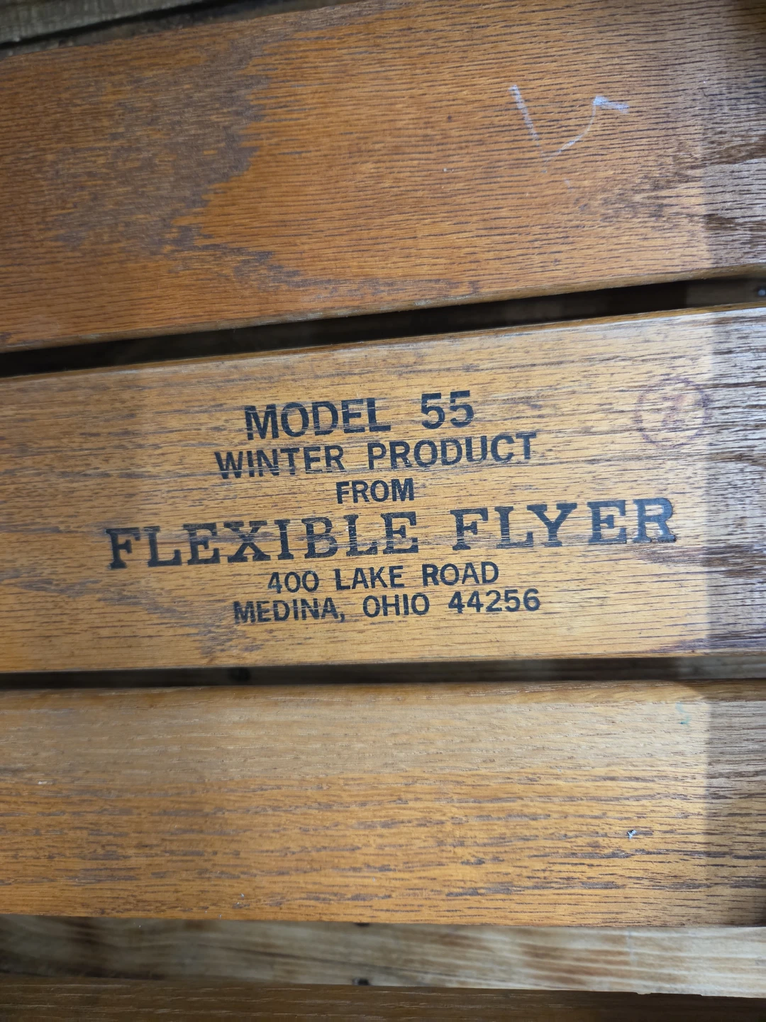2 Vintage Sleds Flexible Flyer Model 55 & Model F048 - photo 2
