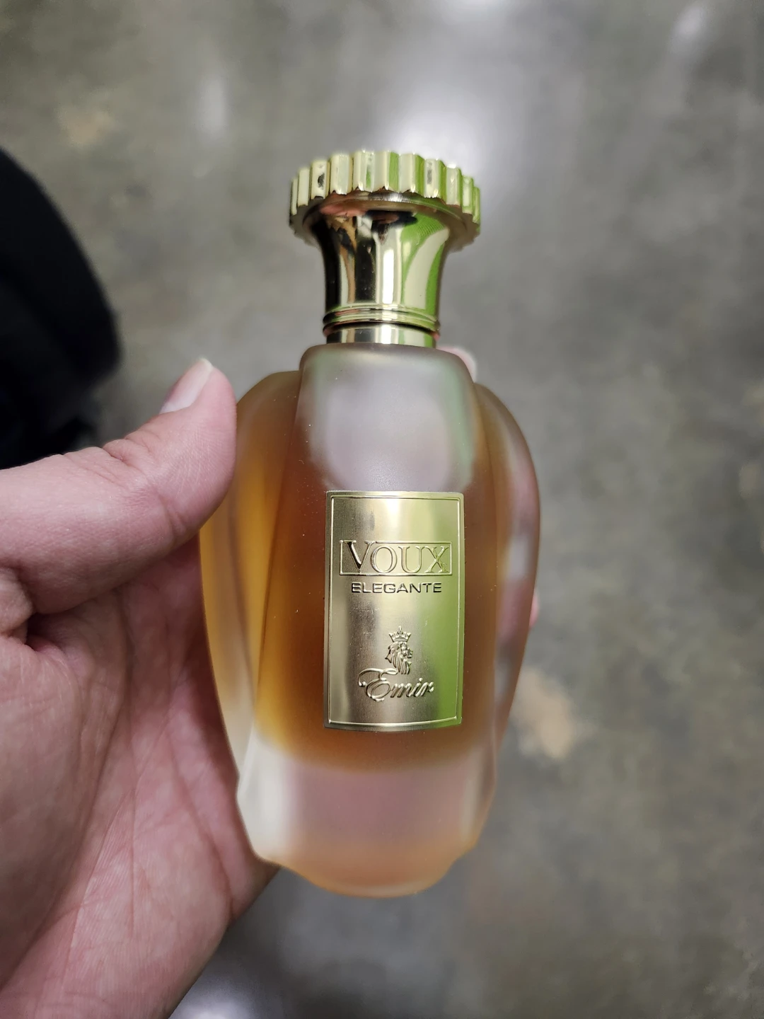 Paris Corner Emir Voux Elegante Perfume