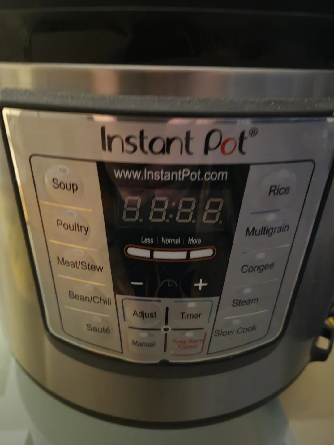 Instant Pot Electric Pressure Cooker