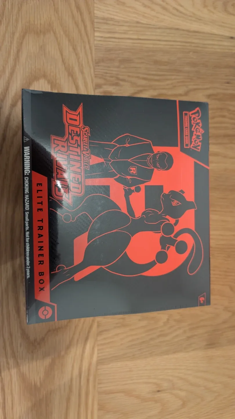 Destined Rivals Elite Trainer Box