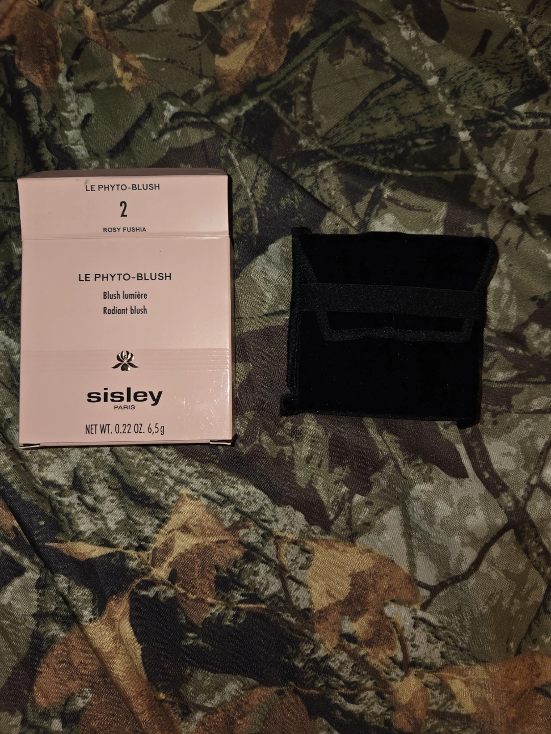 Sisley Paris Le Phyto-Blush In No2: Rosy Fuchsia, .22oz. - photo 3