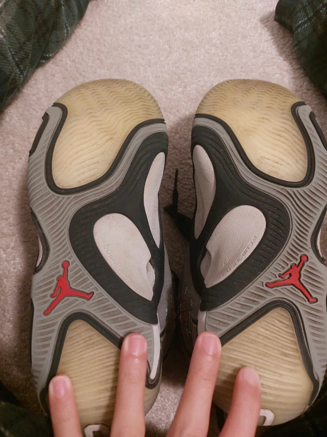Jason Tatum 3's basketball shoes - photo 5