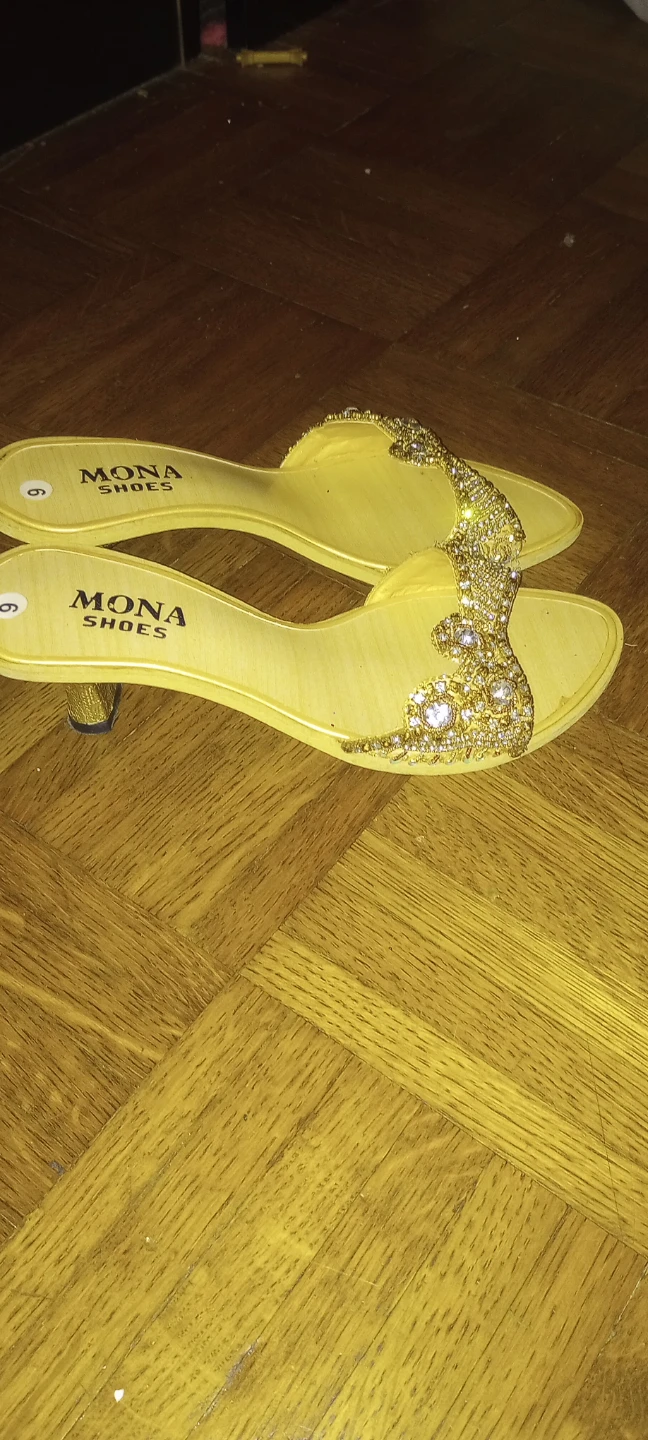 Mona Shoes Gold Embellished Sandals - photo 4