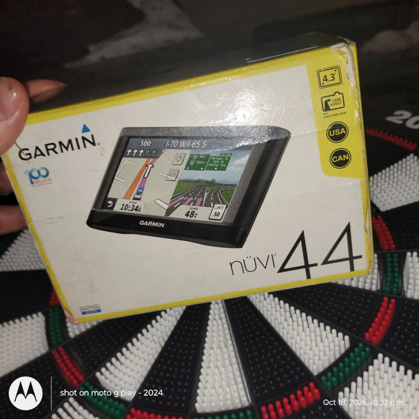 Garmin nuvi 44 GPS Navigator