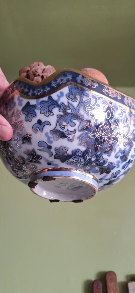 Decorative Blue and White Porcelain Bowl - photo 4