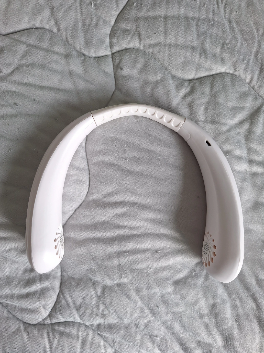 White Portable Neck Fan