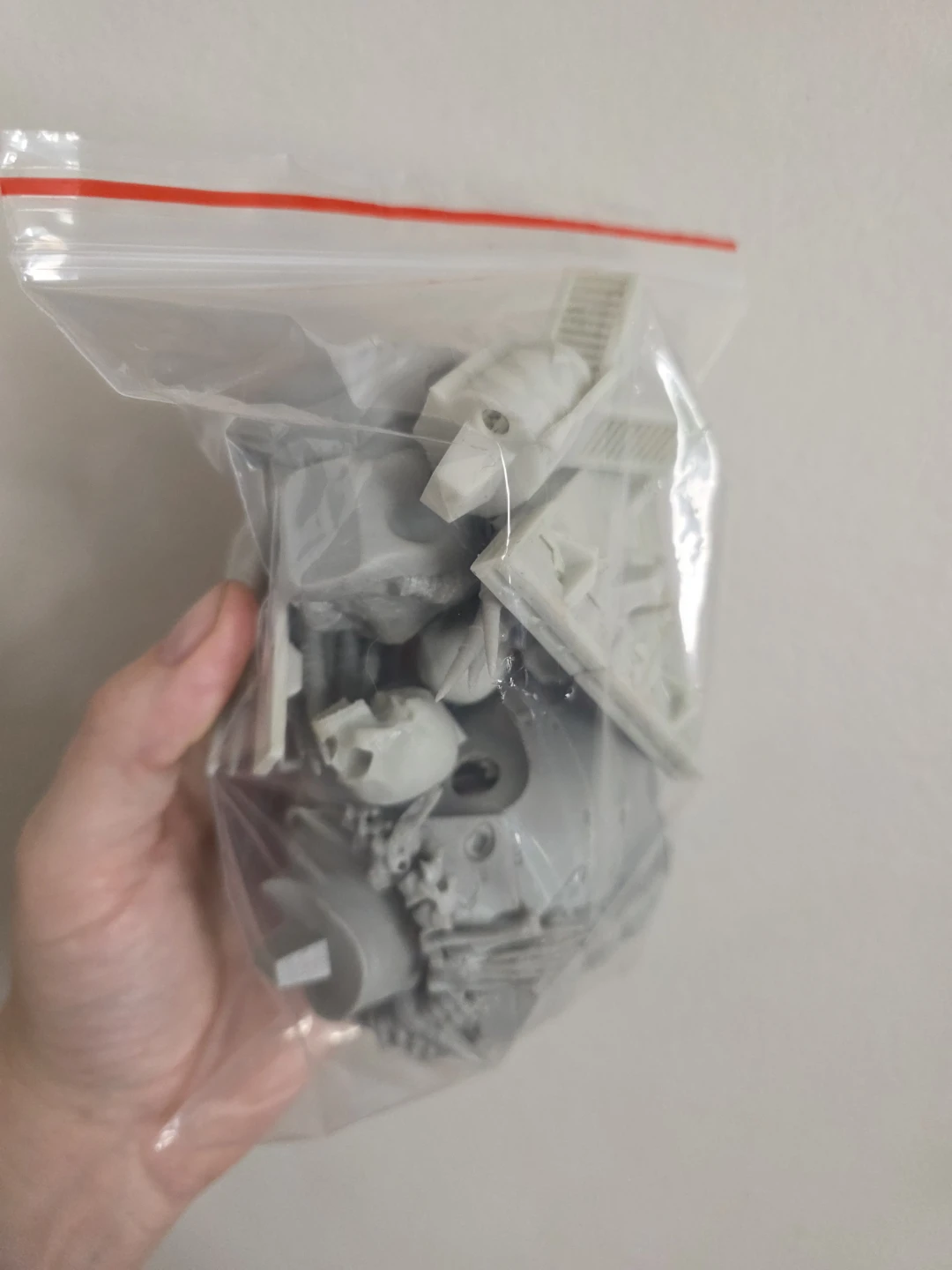 Unassembled Predator Bust 3D Printed Model Kit - photo 3