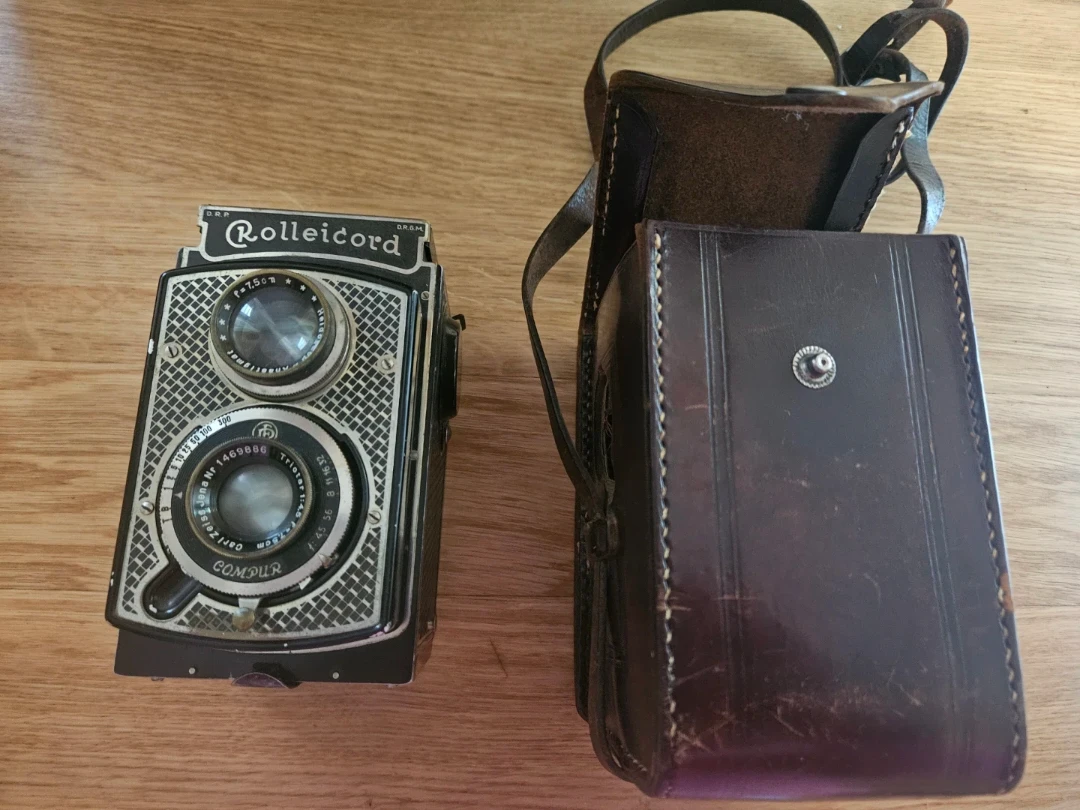 Vintage Rolleicord Film Camera