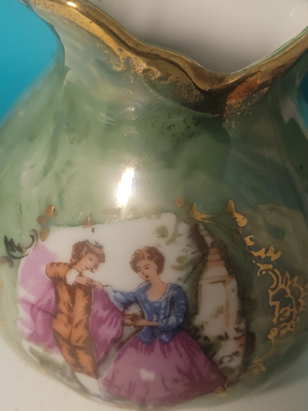 Marie antoinette and louis XVI porcelain vase - photo 2