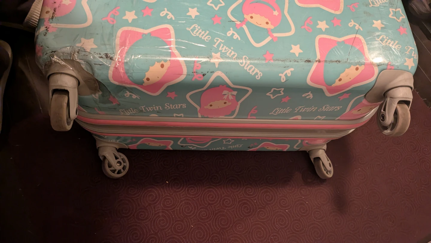 Little Twin Stars Sanrio Hardshell Luggage - photo 3