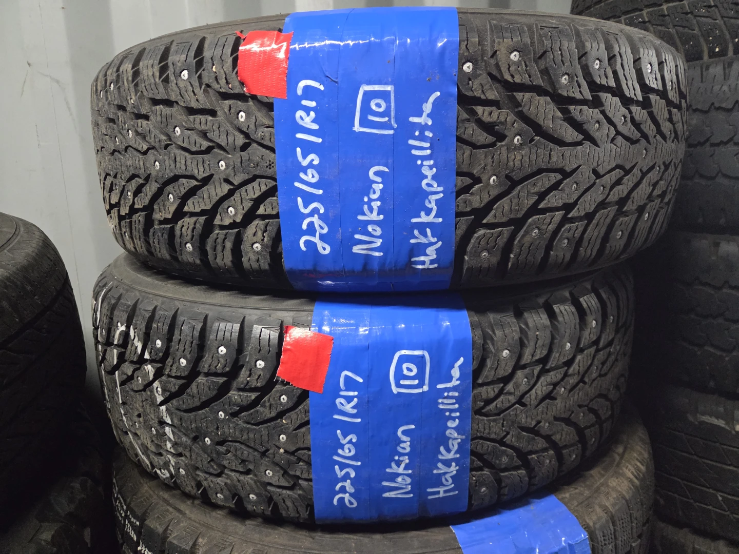 2 Nokian Hakkapeliitta 10 Studded Tires 225/65R17
