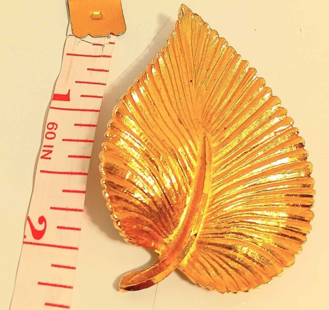 🍃Elegant Gold Leaf Brooch🍃 - photo 2