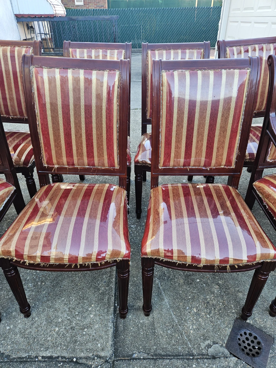8 chairs - photo 3