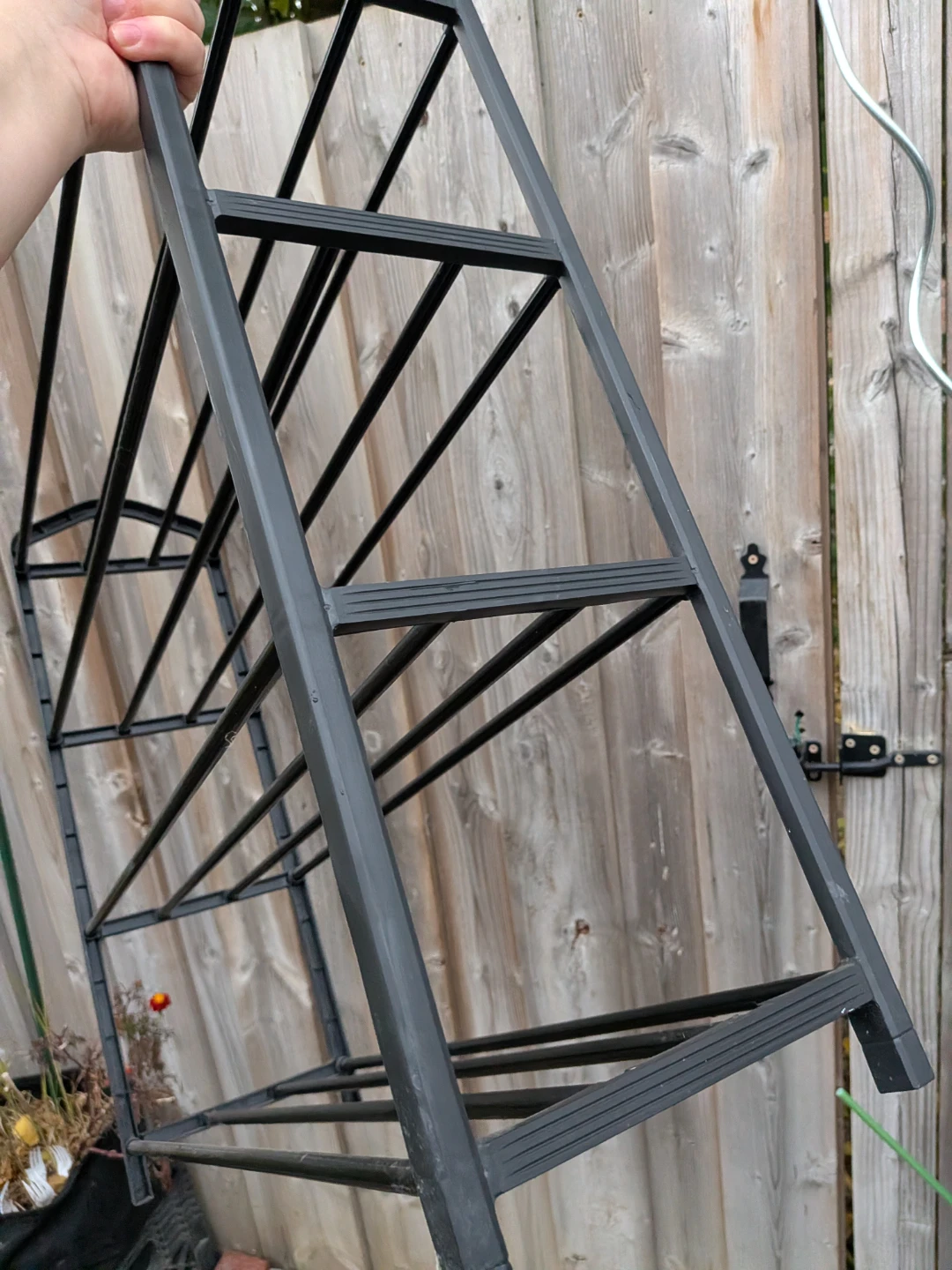 Black plastic 4-Tier Shoe Rack - photo 4