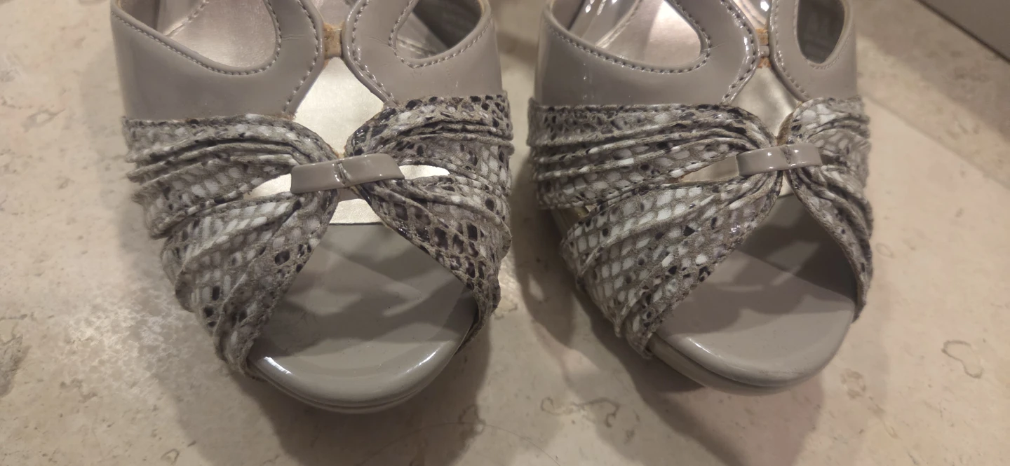 Naturalizer Heels Size 8.5M - photo 4