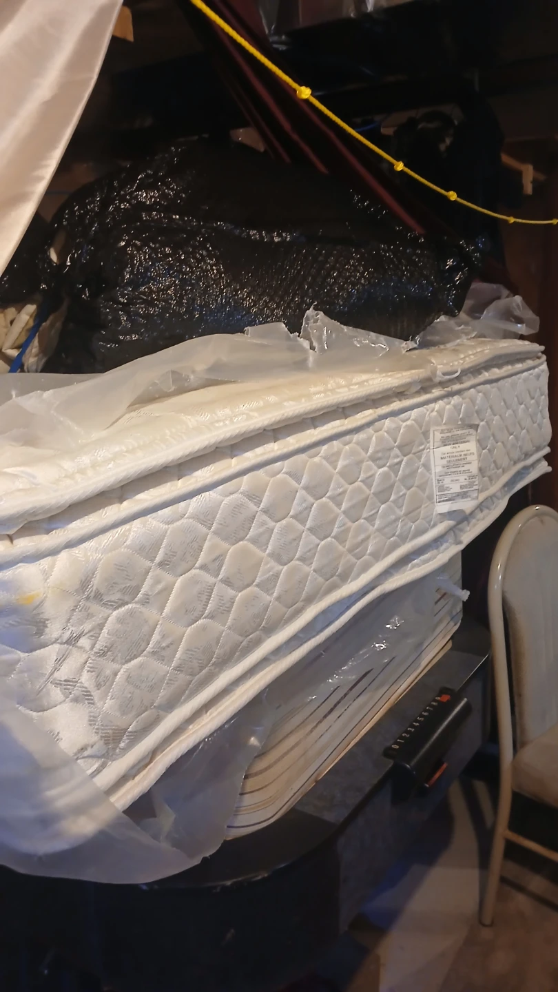 Queen Mattress - photo 3