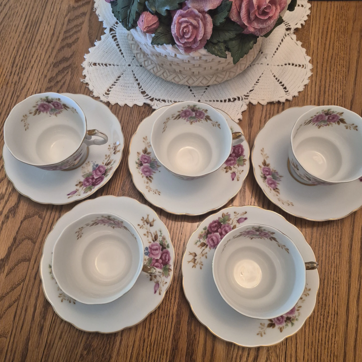 5 Castle Japan Porcelain Tea Cups and Saucers - photo 2