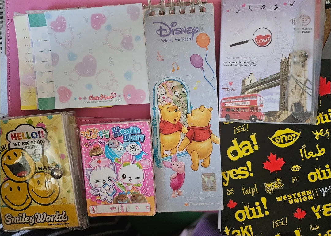 Assorted memo pads
