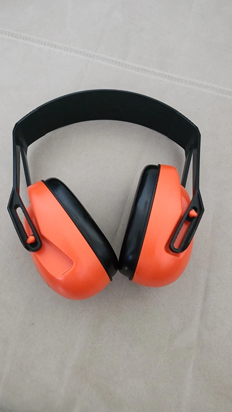 3M 1435 Earmuffs Hearing Protection