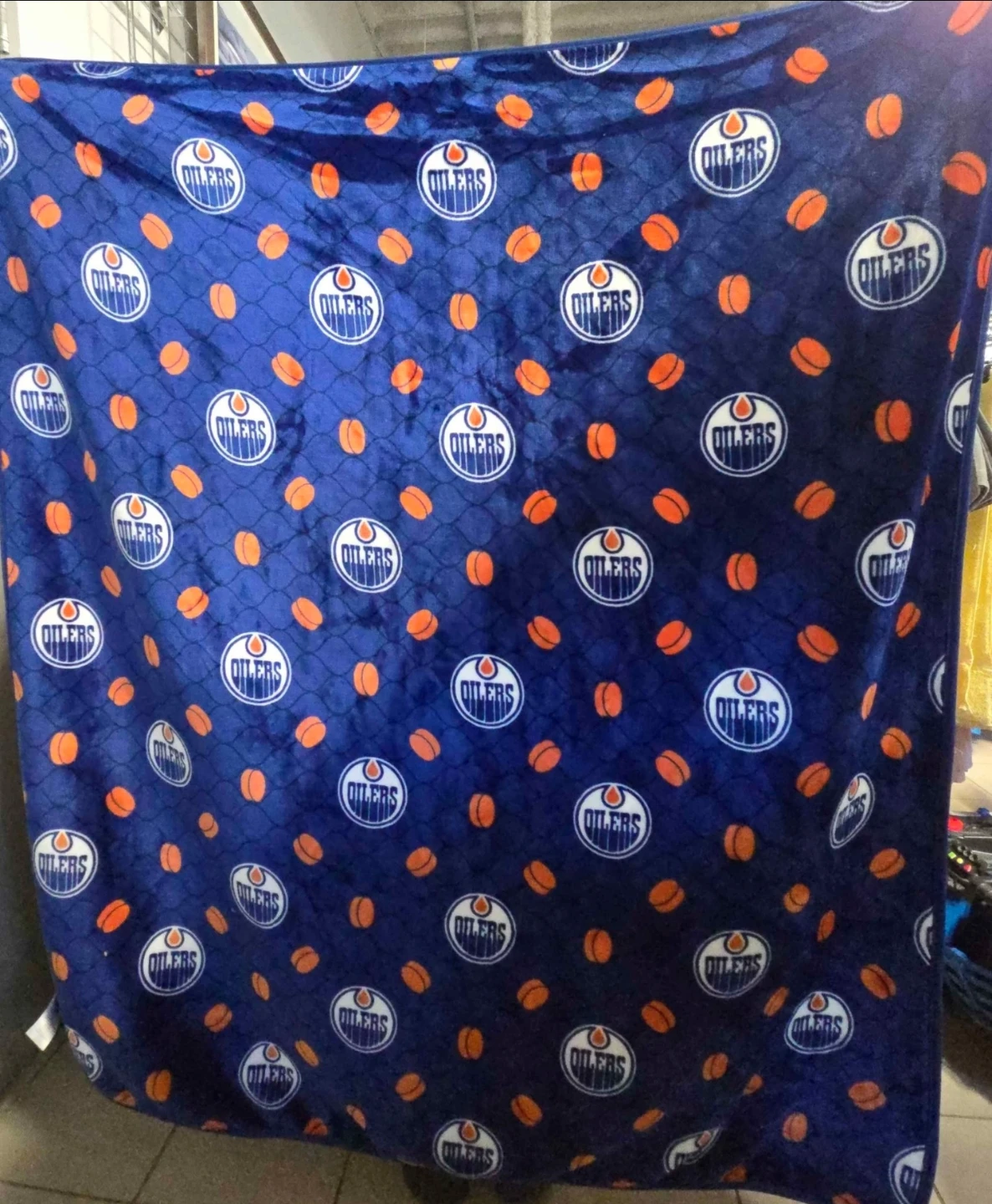 Edmonton Oilers Fleece Throw Blanket - photo 2