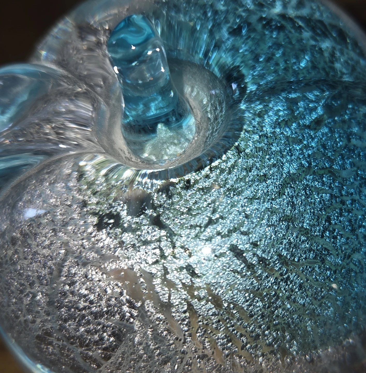 Murano style Blue and Silver Glass Apple Paperweight - photo 2