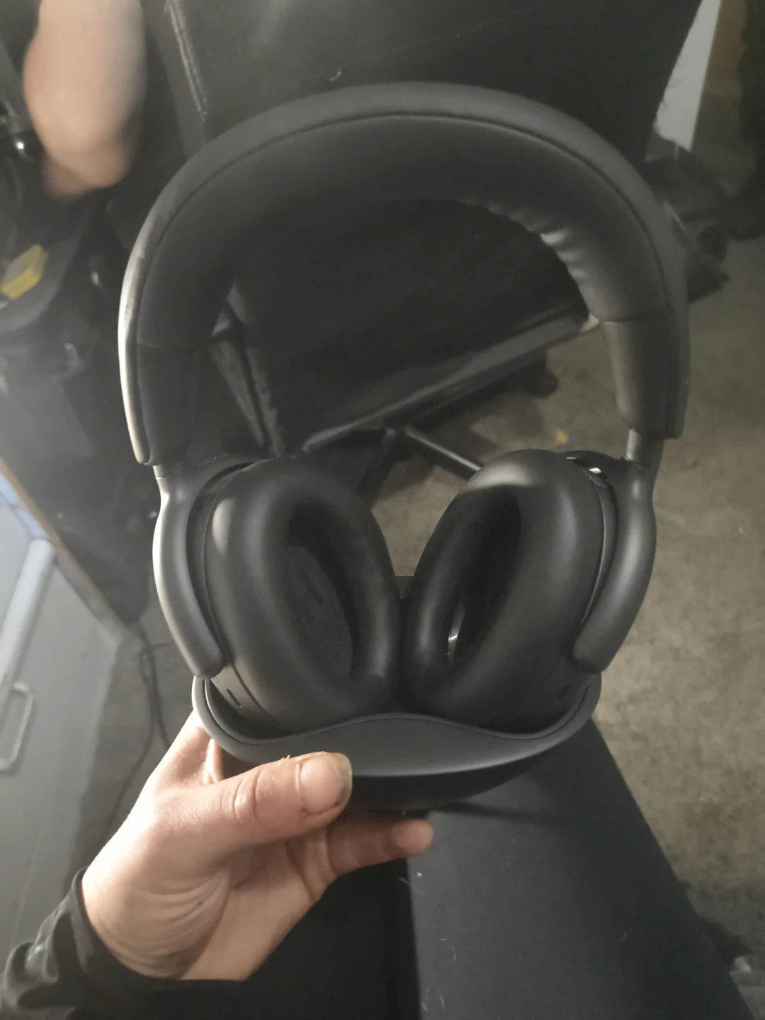 Dell wireless pro head phones
