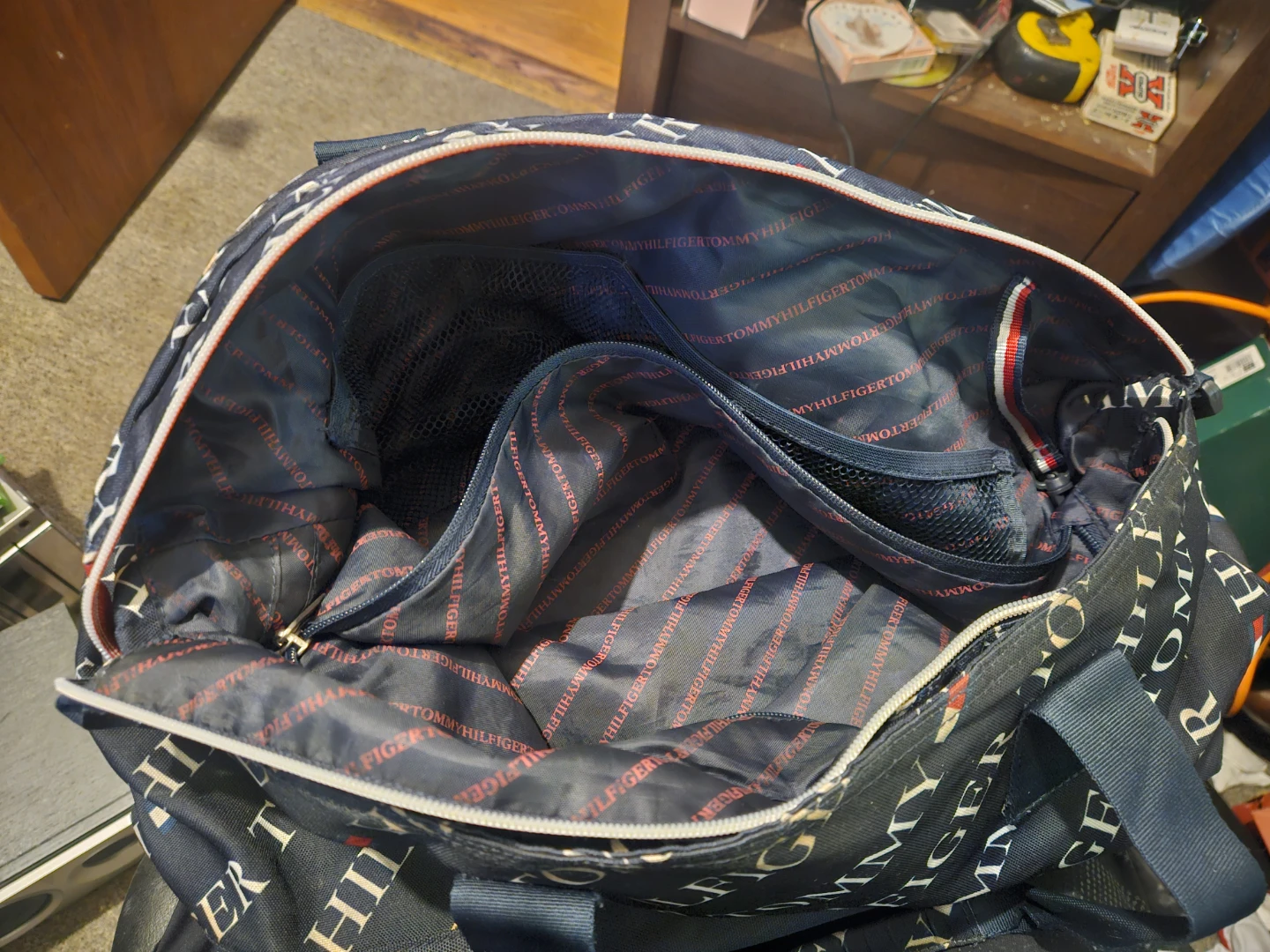 Tommy Hilfiger Duffel Bag - photo 5