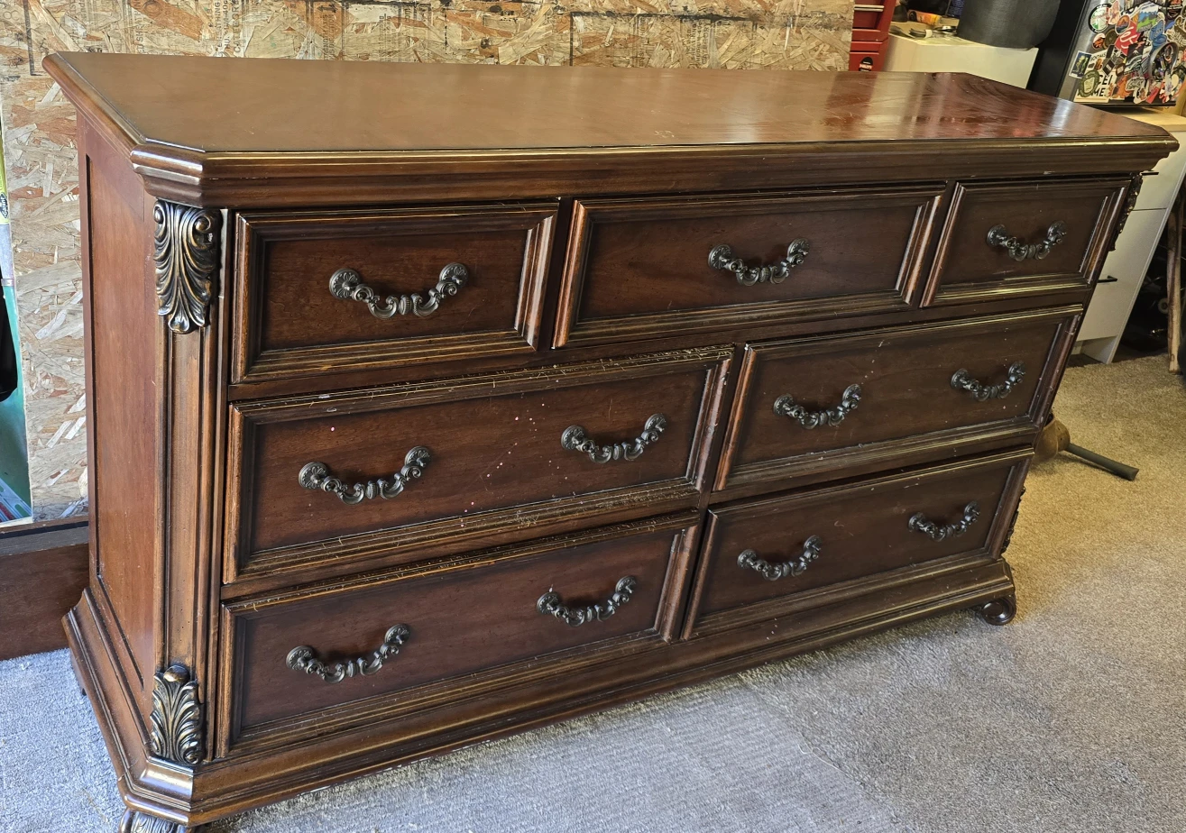 5pc King Traditional bedroom furniture set