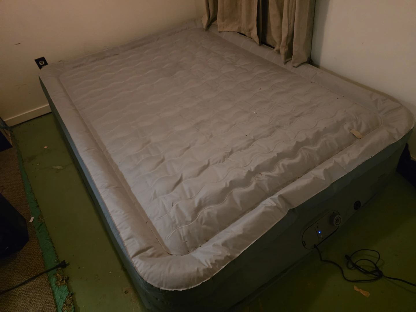 Woods TrueSleep Air Mattress - photo 3