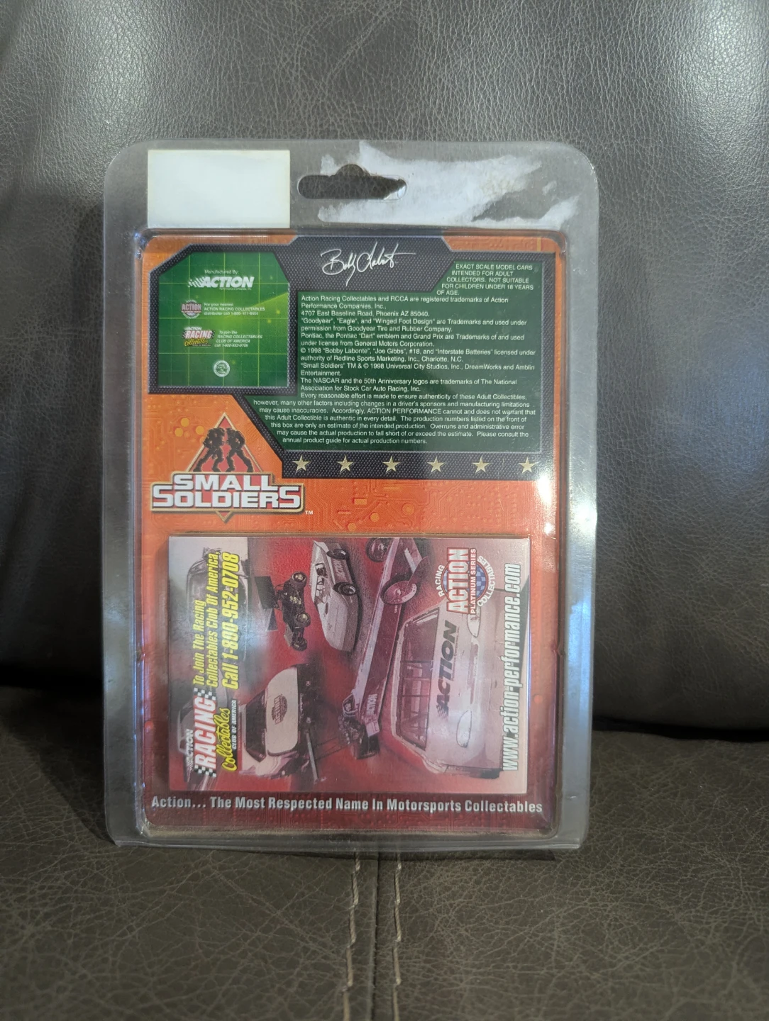 1998 Bobby Labonte Small Soldiers Action NASCAR Diecast - photo 2