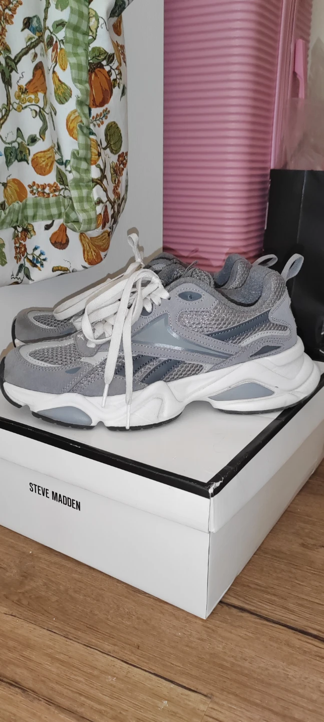 Reebok Grey Athletic