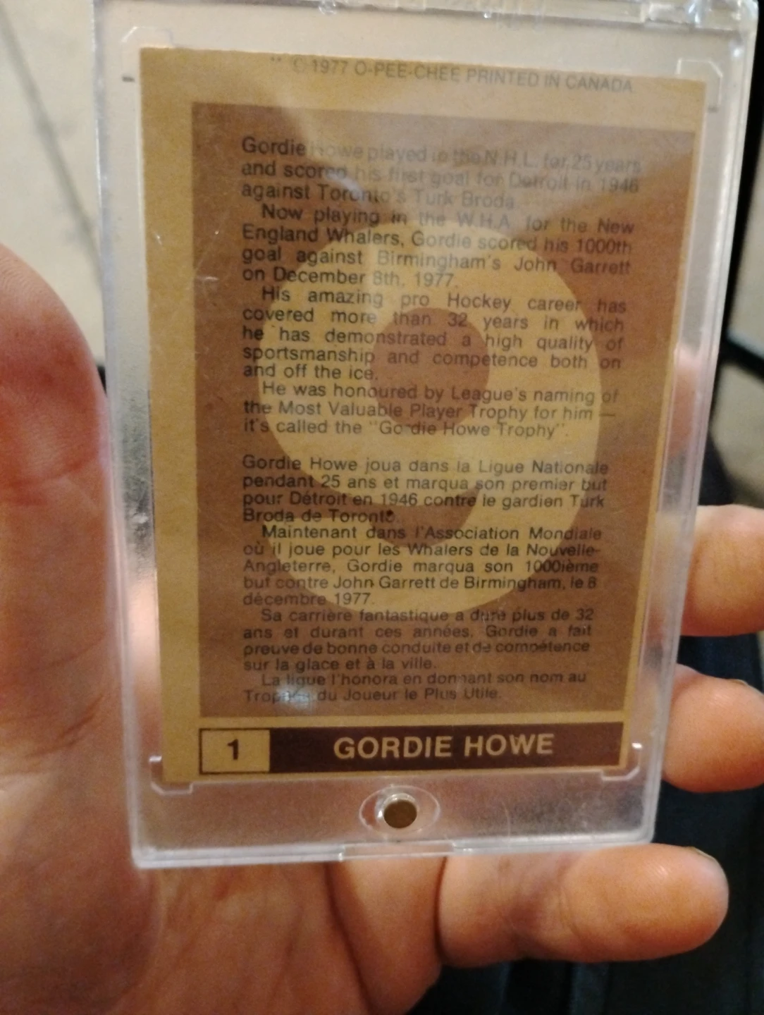 1977 O-Pee-Chee Gordie Howe Hockey Card #1 - photo 2