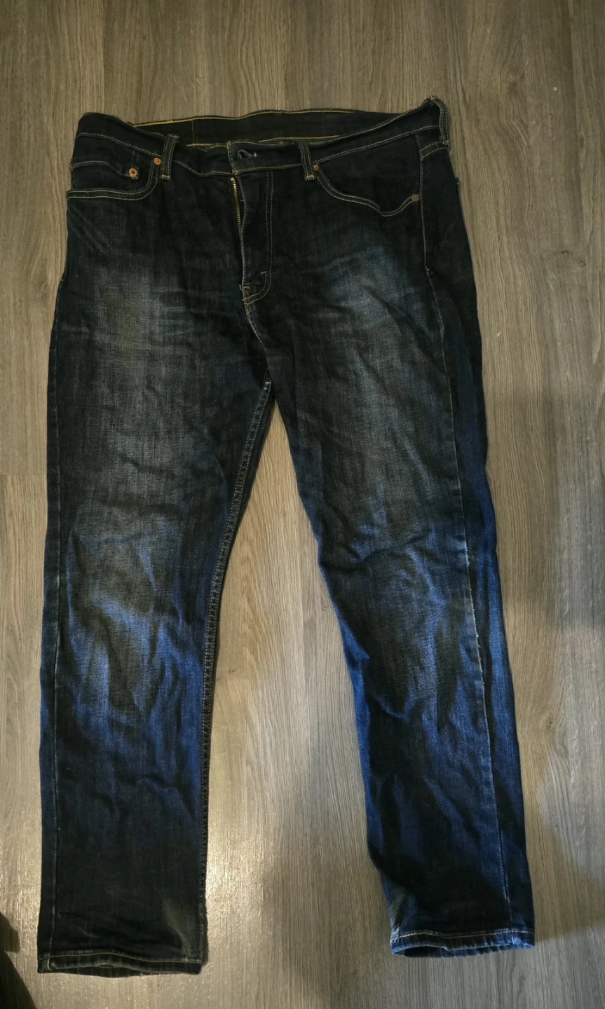 4 Men's jeans