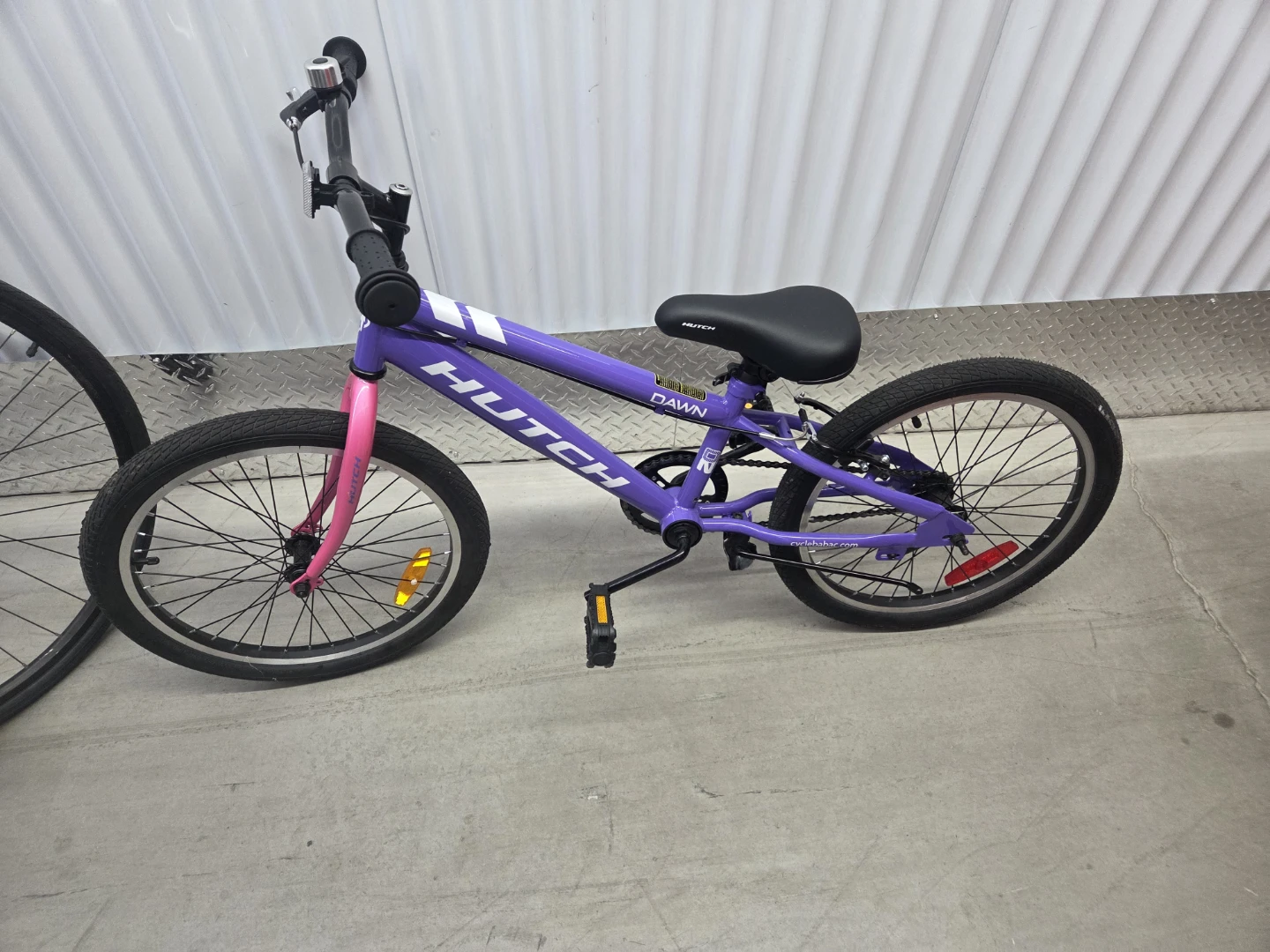 Hutch Dawn 20-inch Bicycle - photo 2