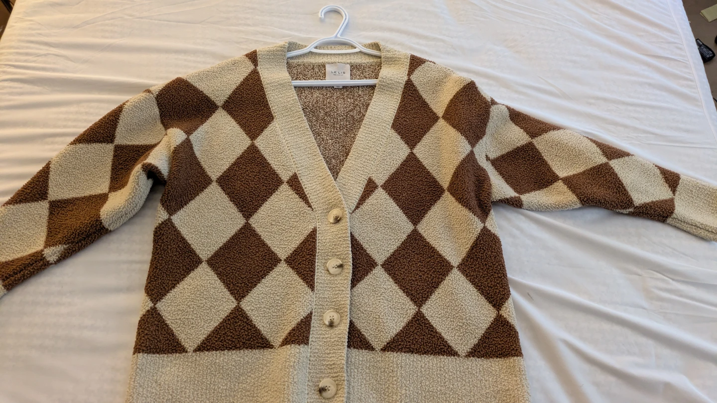 Le Lis Collection Argyle Cardigan