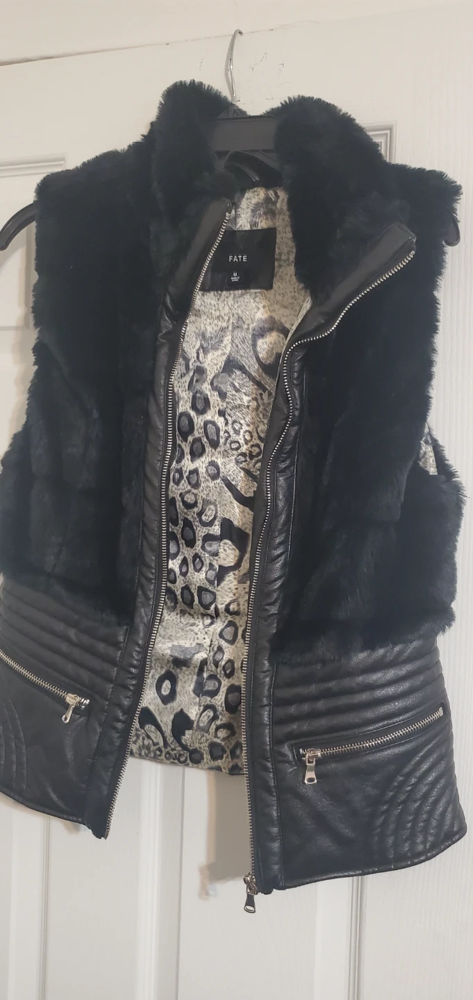 FATE Black Faux Fur and PU Leather Vest - photo 4