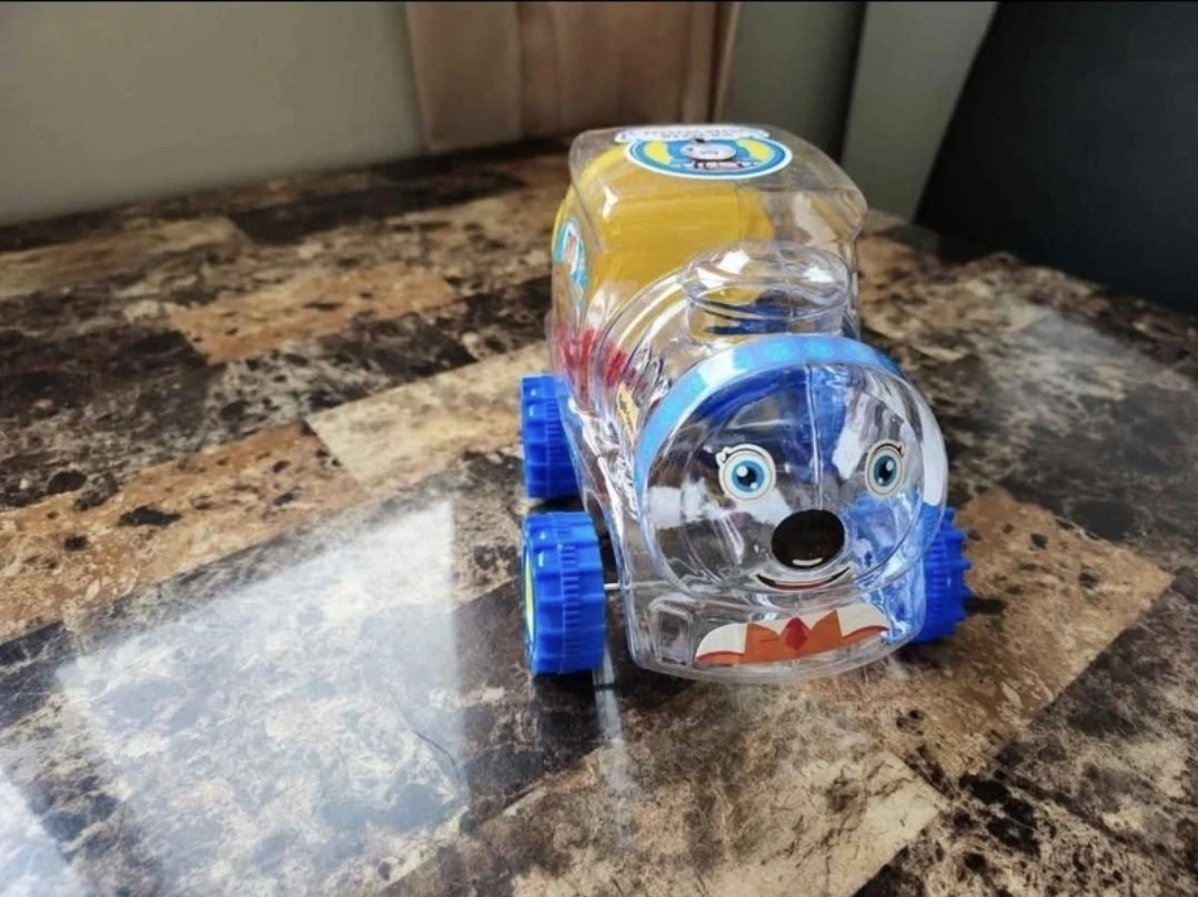 Like New Thomas Train and Container - photo 3