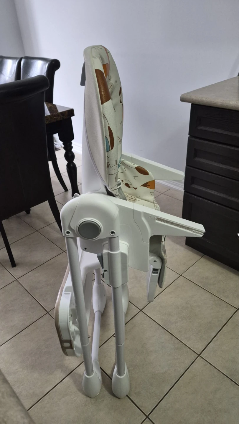 Living Basics Baby High Chair - photo 3